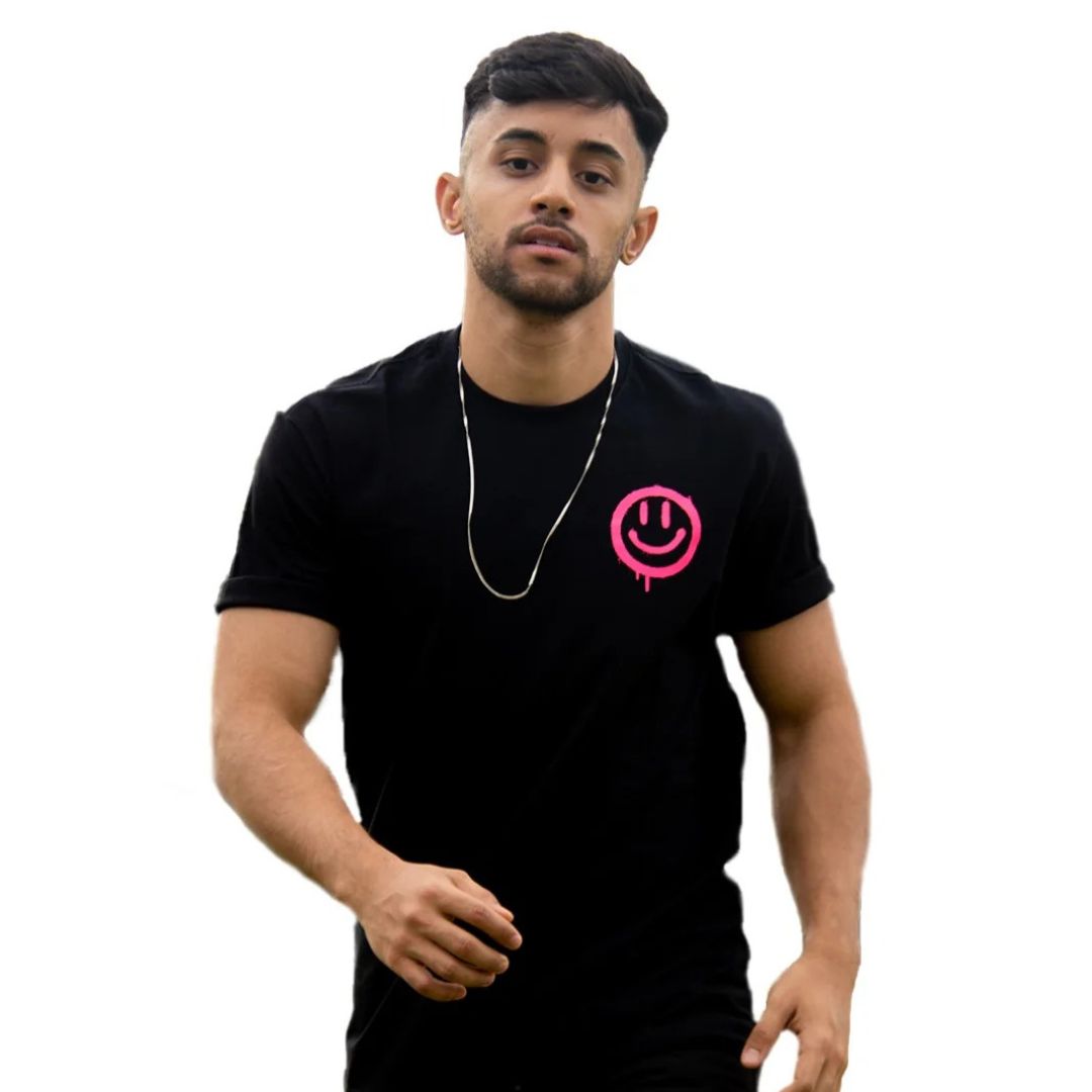 Camiseta Evangélica Preta e Rosa - Jesus Makes Me Smile