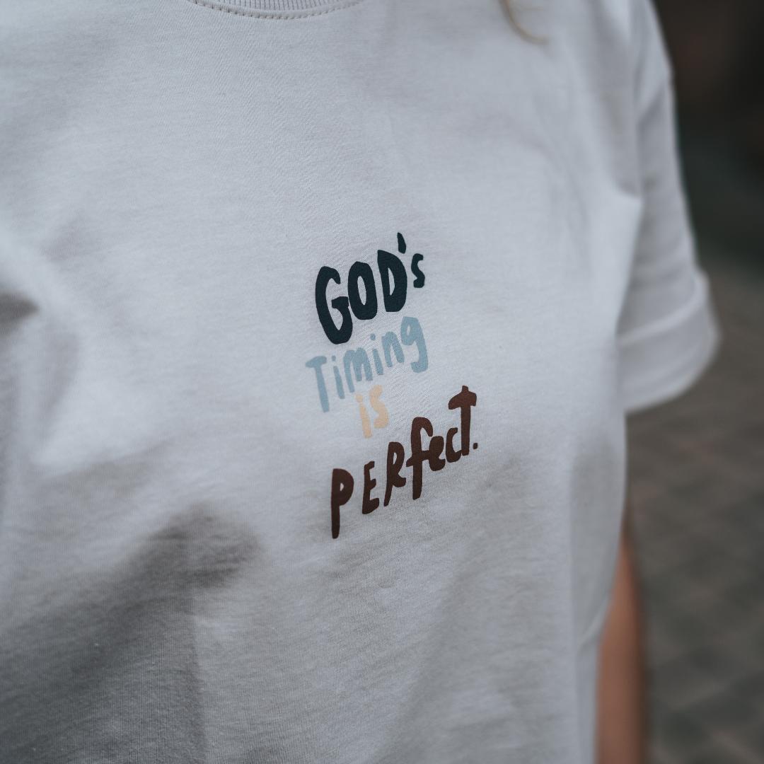 Camiseta Cristã - O tempo de Deus é perfeito