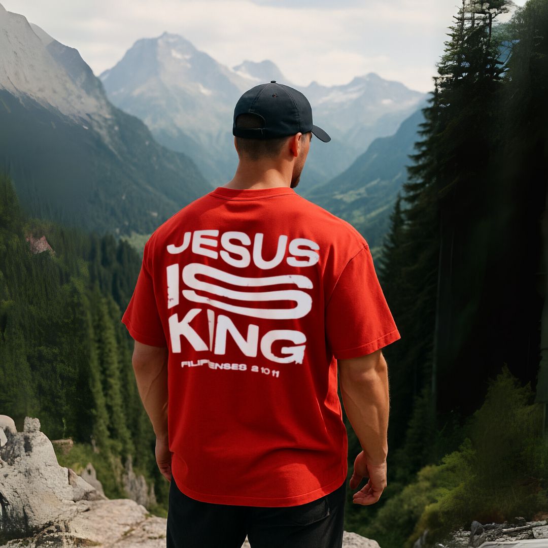 Camiseta Evangélica Vermelha – Jesus Is King