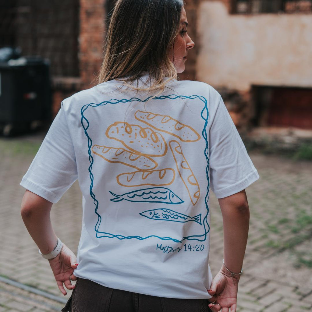 Camiseta Evangélica - Pães e Peixes Mt 14
