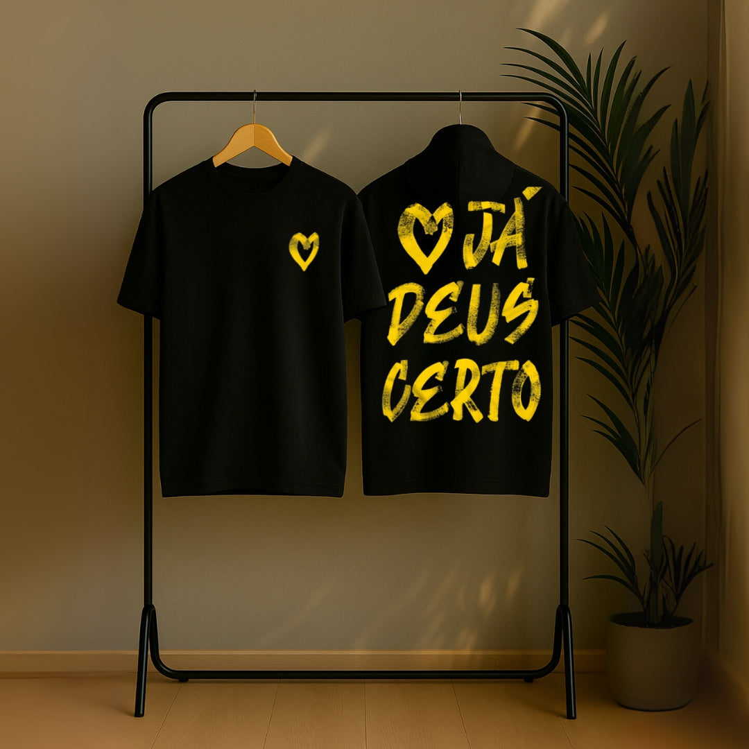 Camiseta Cristã Já Deus Certo! – Setembro Amarelo (Pré-Venda)